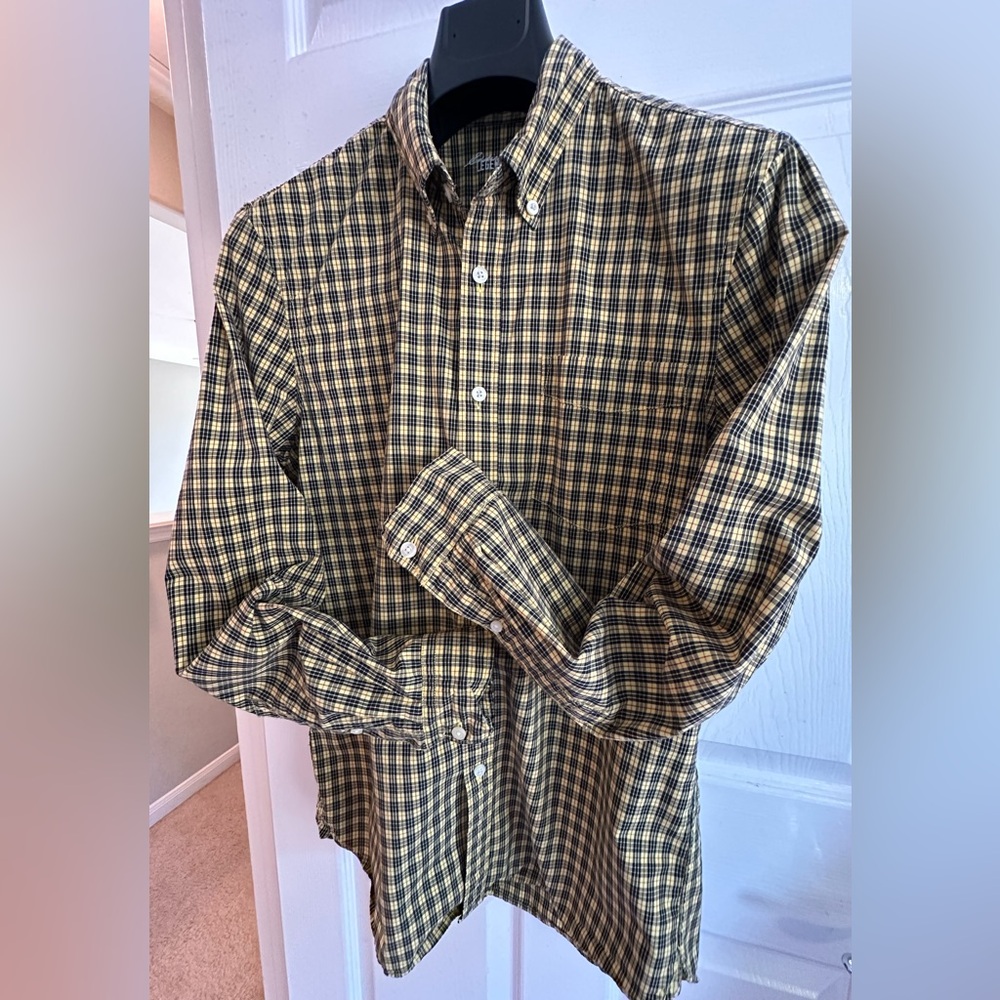 Eddie Bauer Men’s S shirt